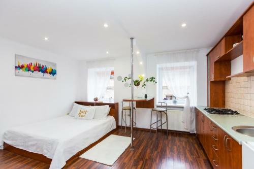Apartment Ruska 12