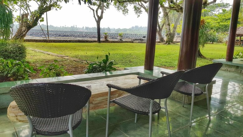 Bed & Breakfast Mutiara Carita Cottages