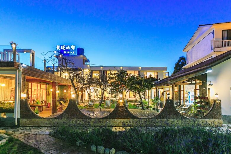 Floral Hotel Dali Jiapengshuian Lakeview