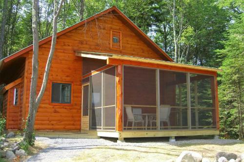 Lodge Robert Frost Mountain Cabins