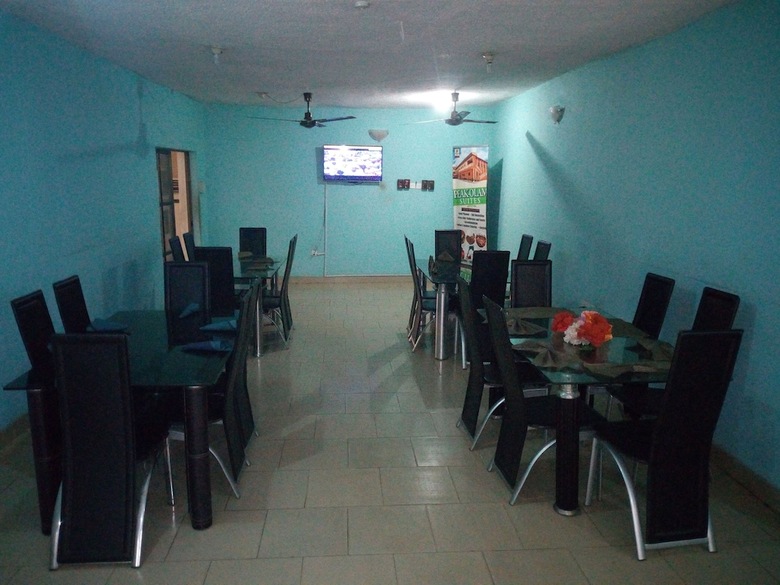 Hotel Peak-olam Suites