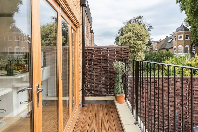 Fulham Road Apartments