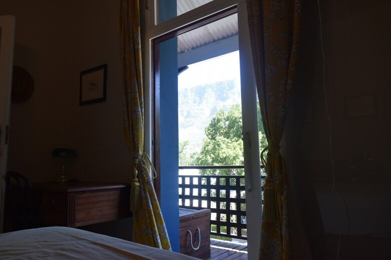 Stylish Heritage House In Tamboerskloof