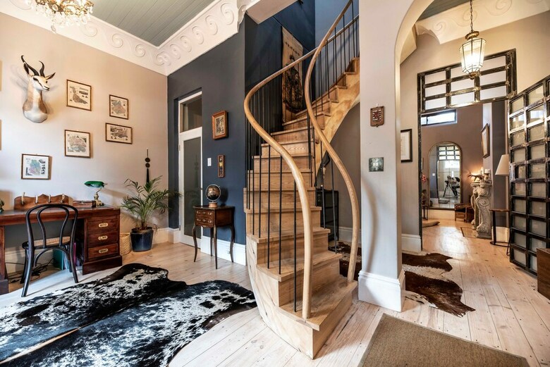 Stylish Heritage House In Tamboerskloof