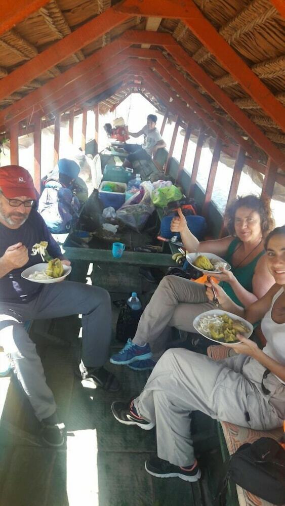 Posada Explorer Lodge