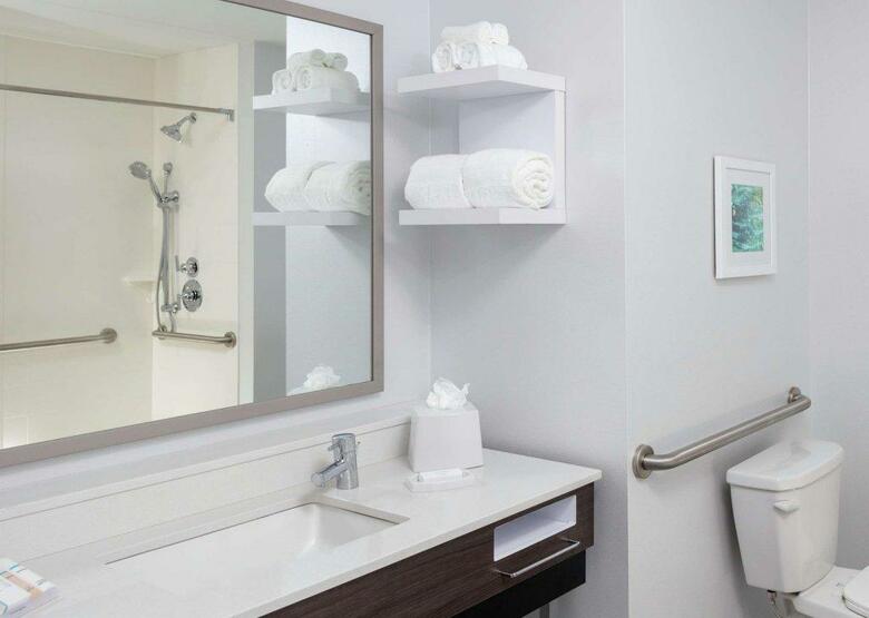 Hotel Hampton Inn Dunedin
