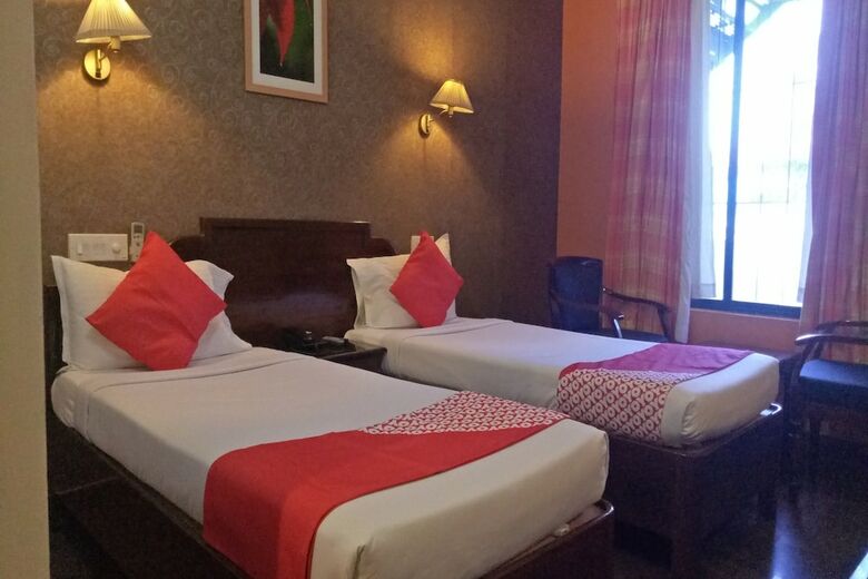 Hotel Oyo 22875 Deliza Residency