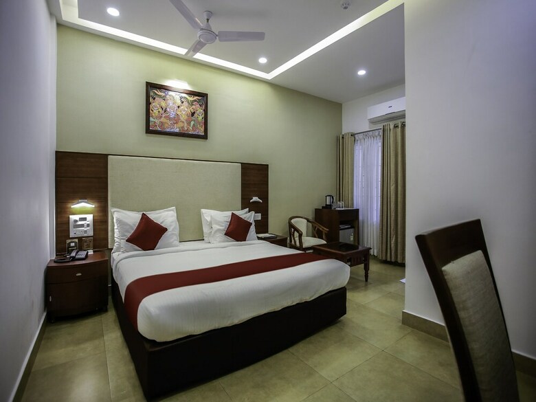 Hotel Oyo 26692 Alankar Elite Inns