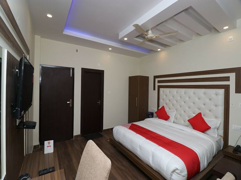 Oyo 23609 Hotel A S Residency