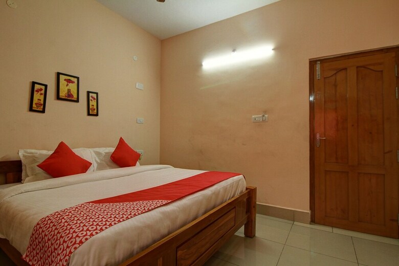 Hotel Oyo 19110 Annapoorna Residency