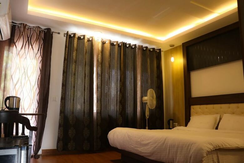Hotel Gk Resorts