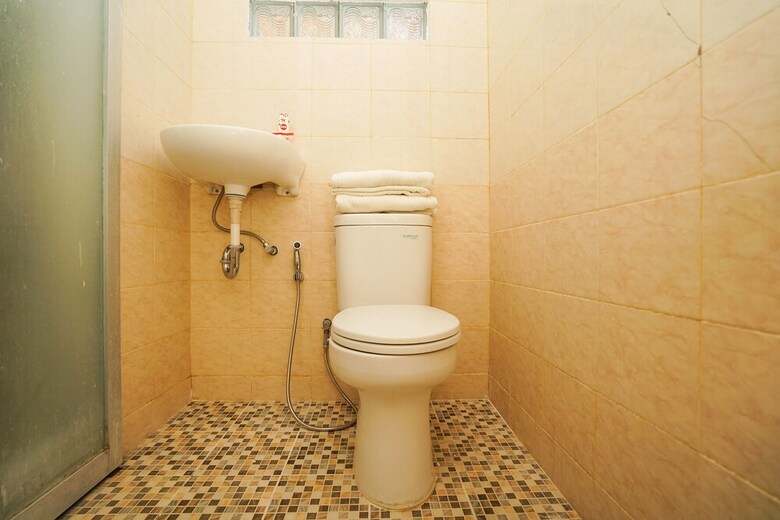 Hostal Oyo 511 Grace Residence