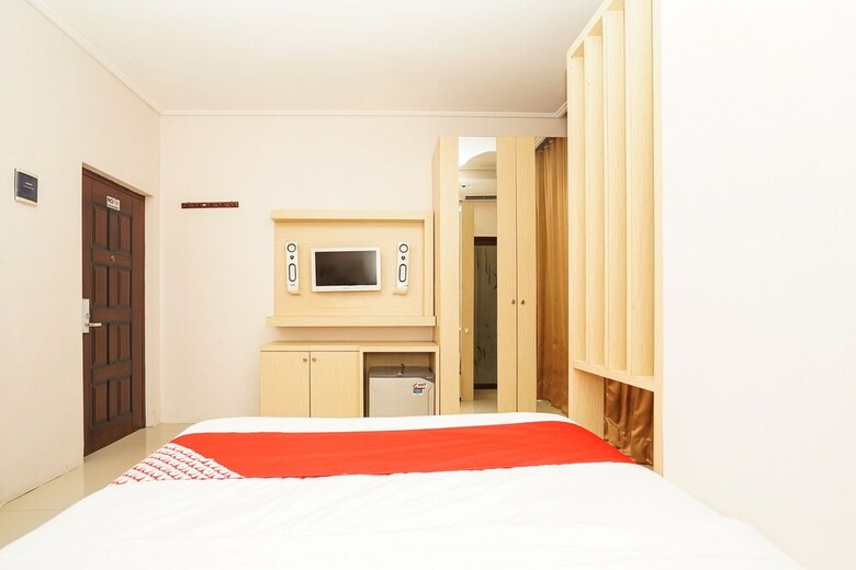 Hostal Oyo 511 Grace Residence