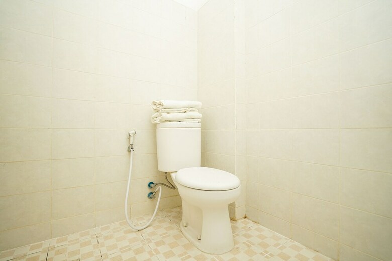 Hostal Oyo 511 Grace Residence