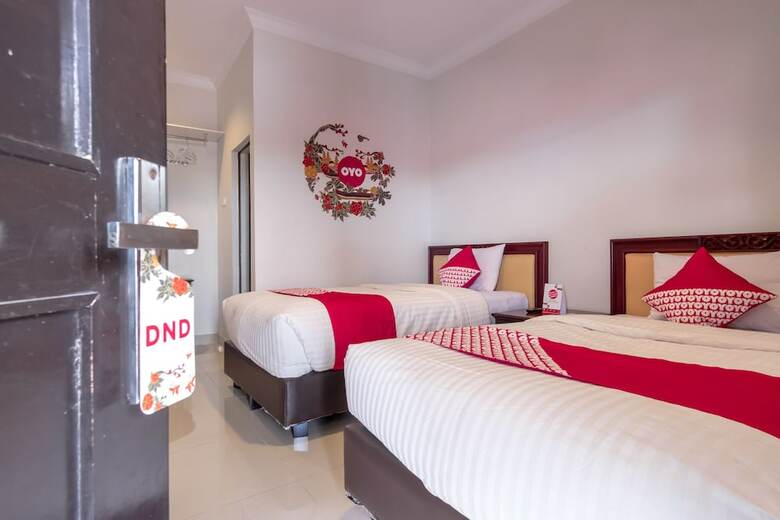 Capital O 540 Esther Hotel