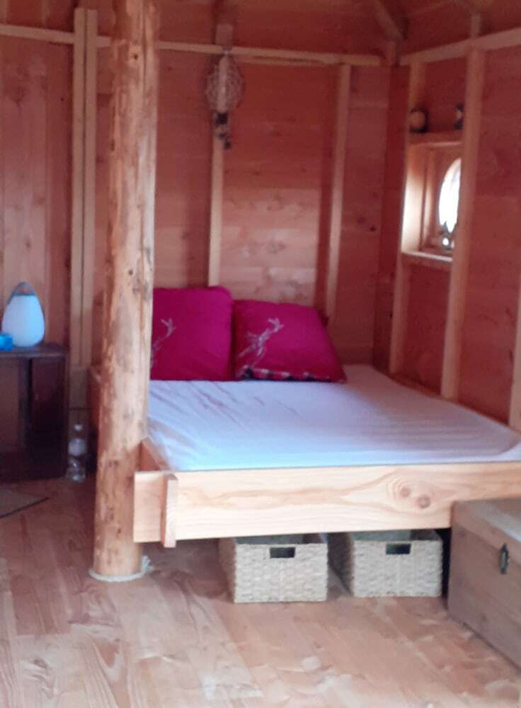 Bed & Breakfast Cabanes Et Yourtes de La Vall�e de L'ance