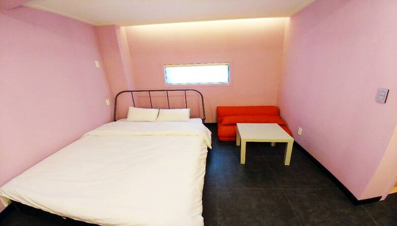 Hostal Suncity Guesthouse - Hostel
