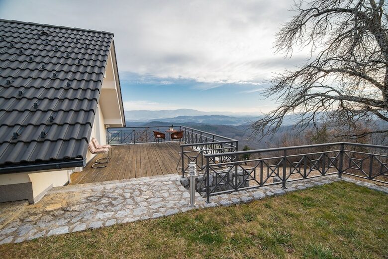 Luxury Holiday Home Zupan