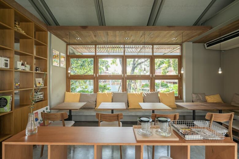 Hotel Sunkiss Pool.bed.cafe