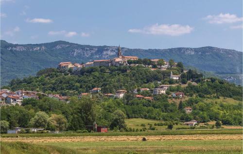 Two-bedroom Holiday Home In Marcenagla