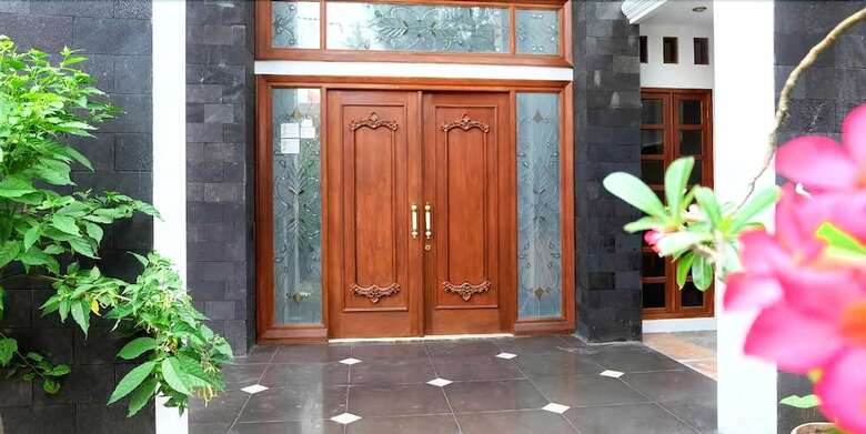 Villa Simply Homy Guest House Uny Samirono