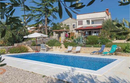 Four-bedroom Holiday Home In Jural