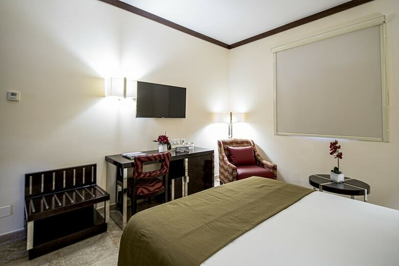 Iu Hotel Luena