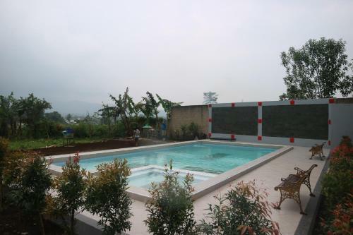 Villa Rasberry Garden