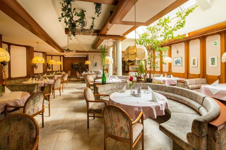 Hotel Restaurant Kollar G�bl