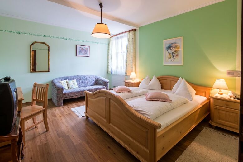 Hotel Restaurant Kollar G�bl