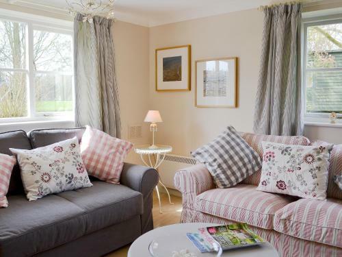 Waveney Lodge Cottage