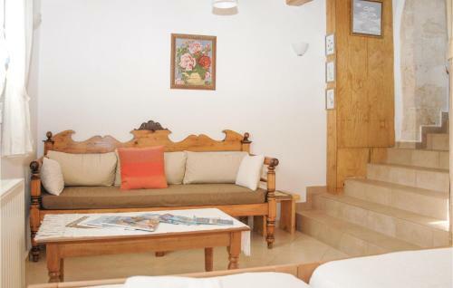 Two-bedroom Holiday Home In Malaxa, Chania