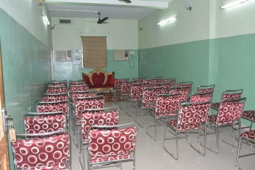 Hotel Naveen Residency