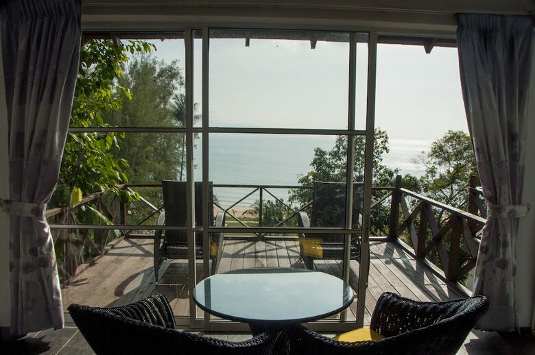 Hotel Sari Pacifica Resort & Spa Sibu Island