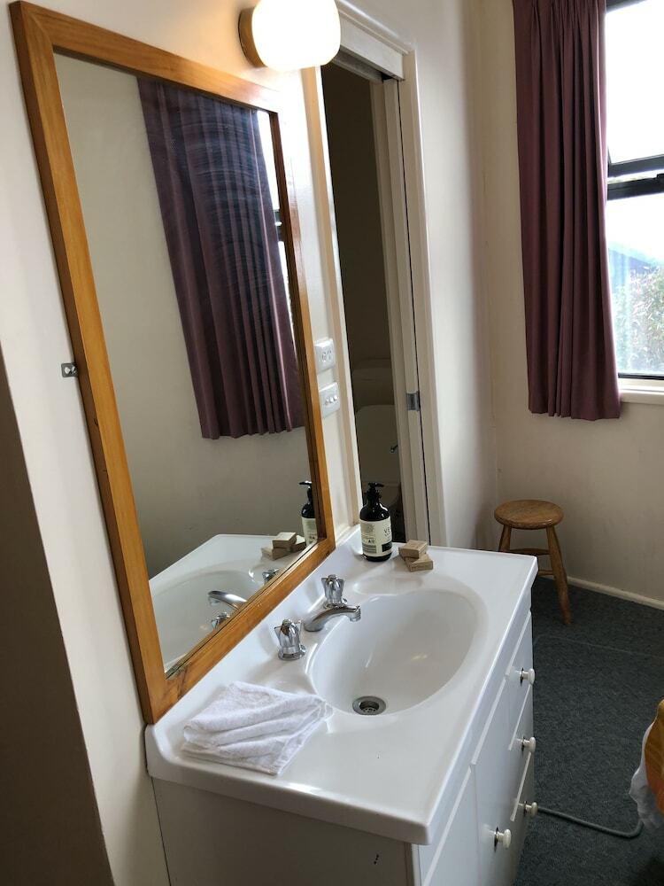 Hotel Knockshannoch Ski Lodge