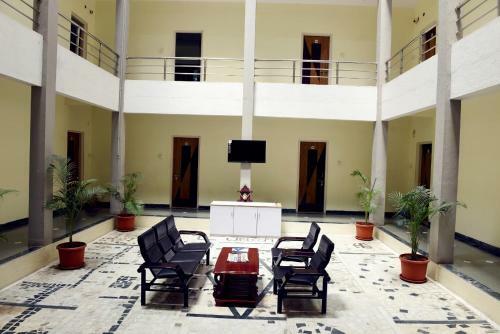Hotel Arjun Pride