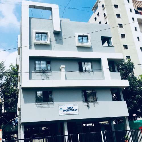 Hostal Ema Homestay At Baner