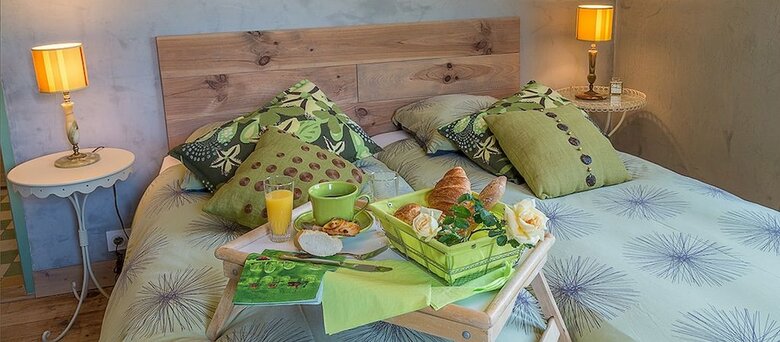 Hotel Hameau D'h�tes La Roseraie Drome