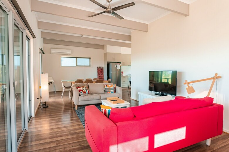 Aruma River Resort