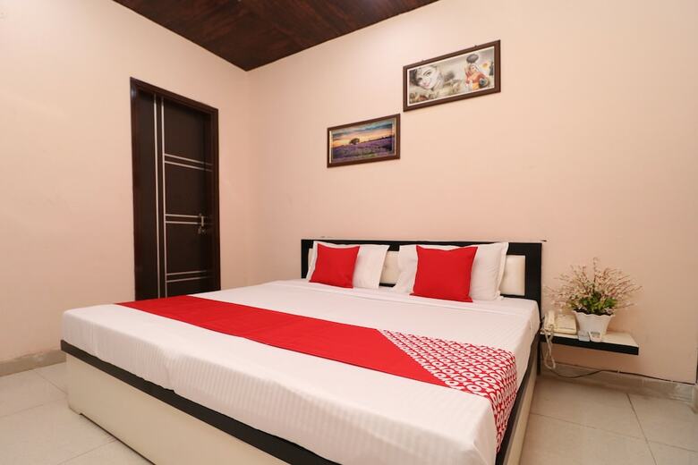 Hotel Oyo 28338 New Life