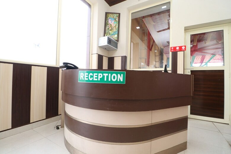 Hotel Oyo 28338 New Life