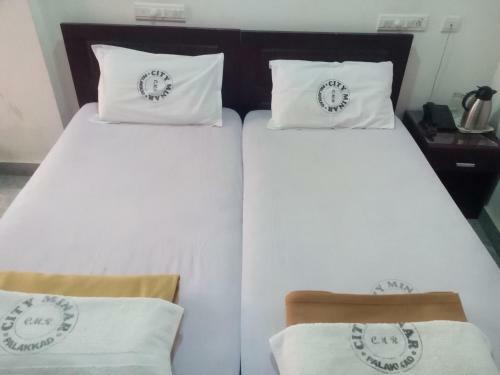 Lodge City Minar Regency