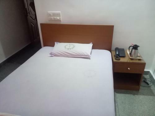 Lodge City Minar Regency