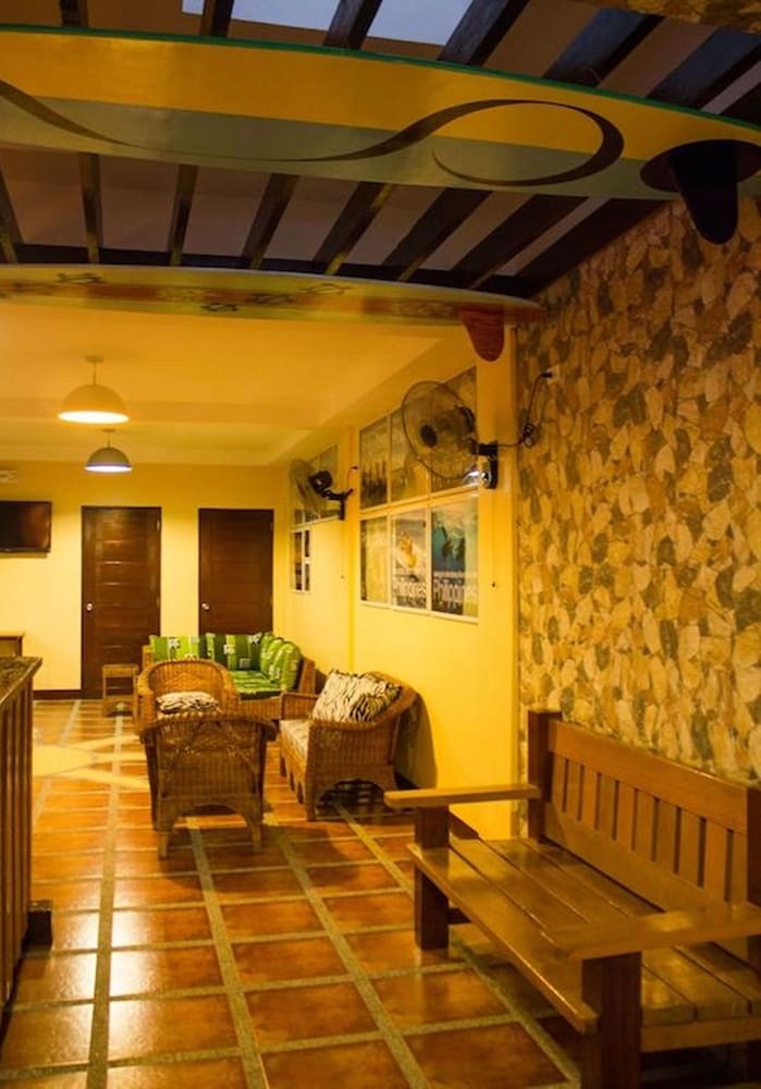 Hostal Happy Turtle Hostel