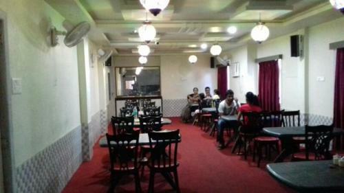 Hotel Mamoni Group