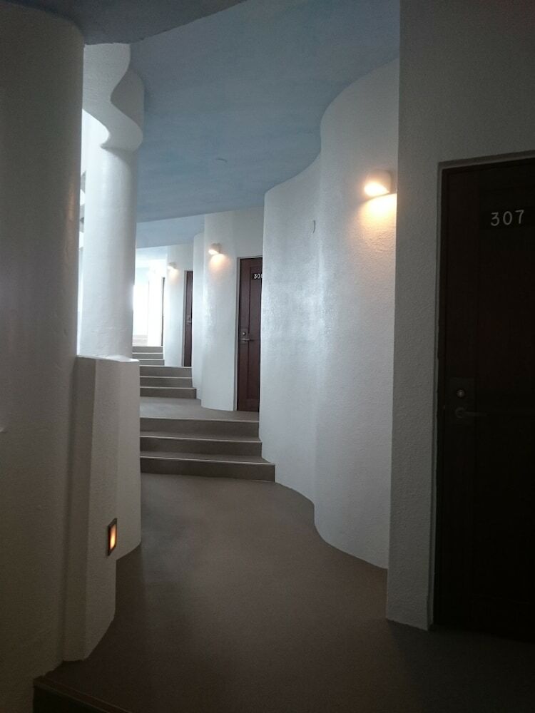 Hotel Eef Condominium Kumejima