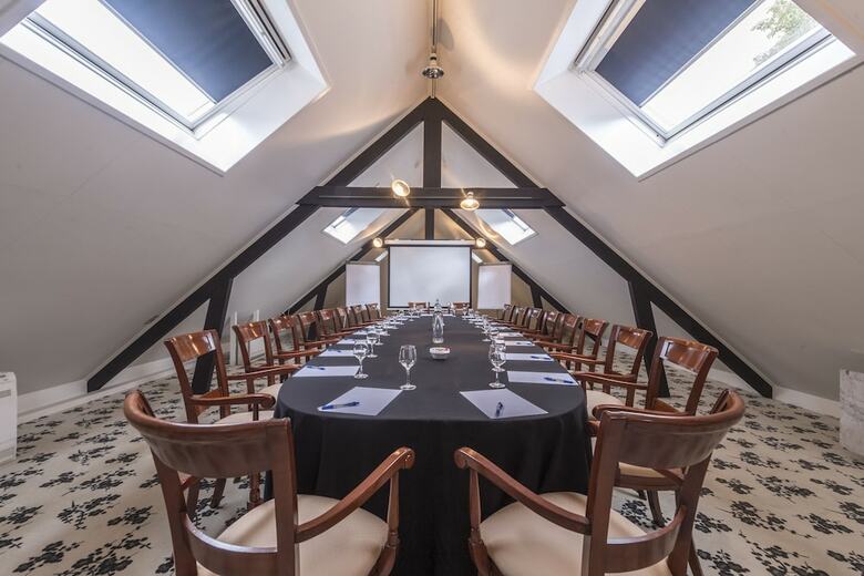 Hotel Mardaga - Different Hotels