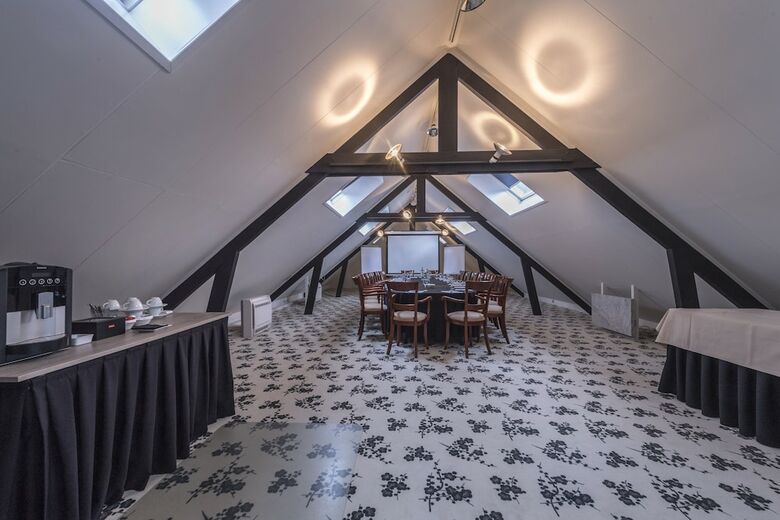 Hotel Mardaga - Different Hotels