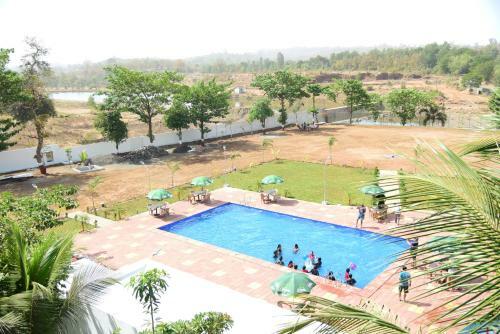 Hotel River Touch Resort
