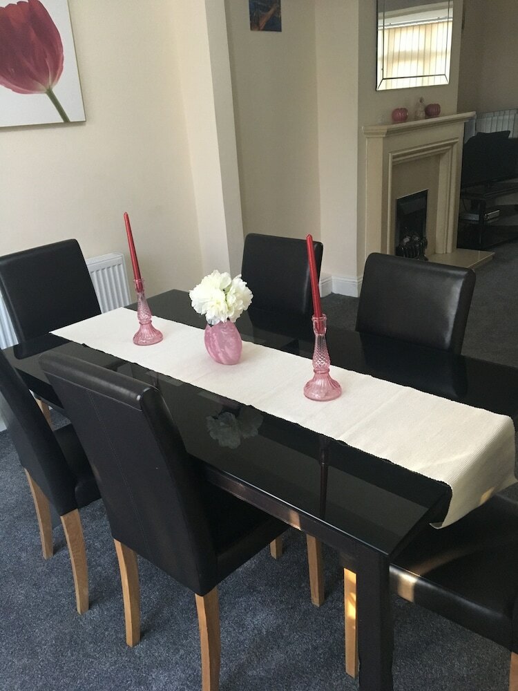 Apartamentos Spacious House Whickham